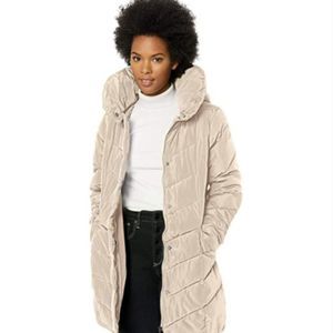 Steve Madden Ivory Chevron Quilted Puffer Jacket